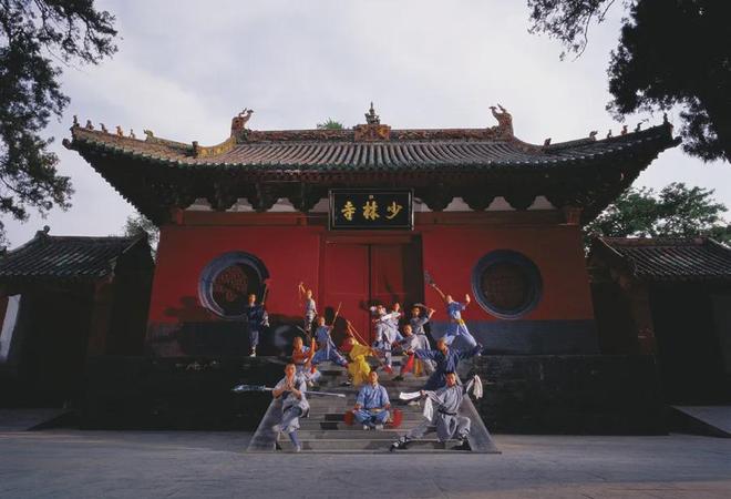 金獅會博龍娛樂城：印樂法師任少林寺住持，此前擔任洛陽白馬寺方丈